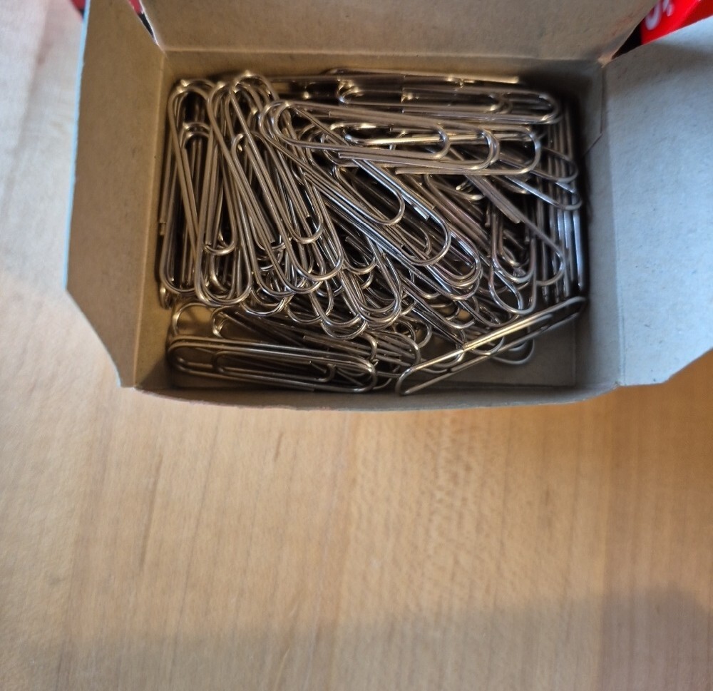 Binder Clips/Paper Clips/Staples Assortment - Picture 6 of 9